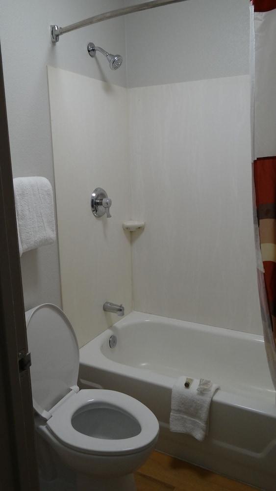 Red Roof Inn Philadelphia - Trevose Zewnętrze zdjęcie